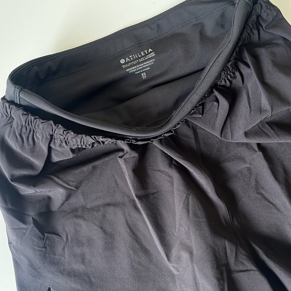 Athleta 2 in 1 Mile Marker Double Layer Running Shorts - Black NWOT - Picture 7 of 7